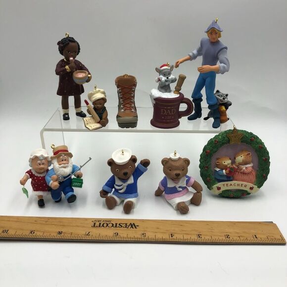 Vintage Lot of 8 Hallmark Keepsake Ornaments 1990s Christmas Tree Decorations - Picture 5 of 7